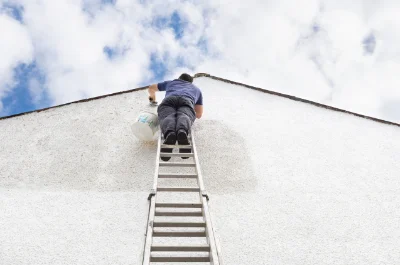 Peinture extérieure à Chemazé — façades et ravalement
